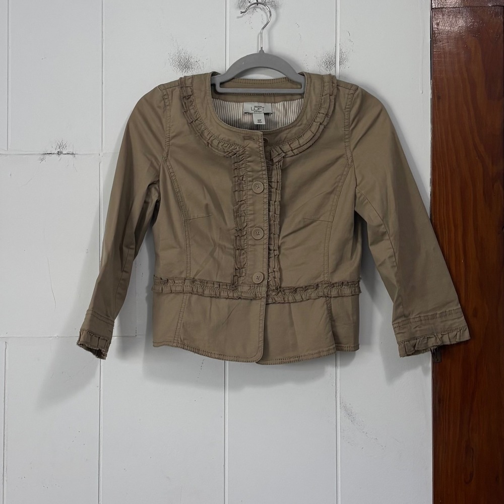 Ann Taylor Loft Y2K Petites Khaki Ruffle Trim Cropped Jacket 00P Sleeve Cotton
